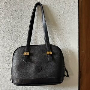 Vintage Dooney and Bourke Classic Black Leather Bag.